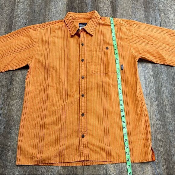 Patagonia Shirt Mens Medium Orange Striped Puckerware Seersucker Button Front - Picture 2 of 7